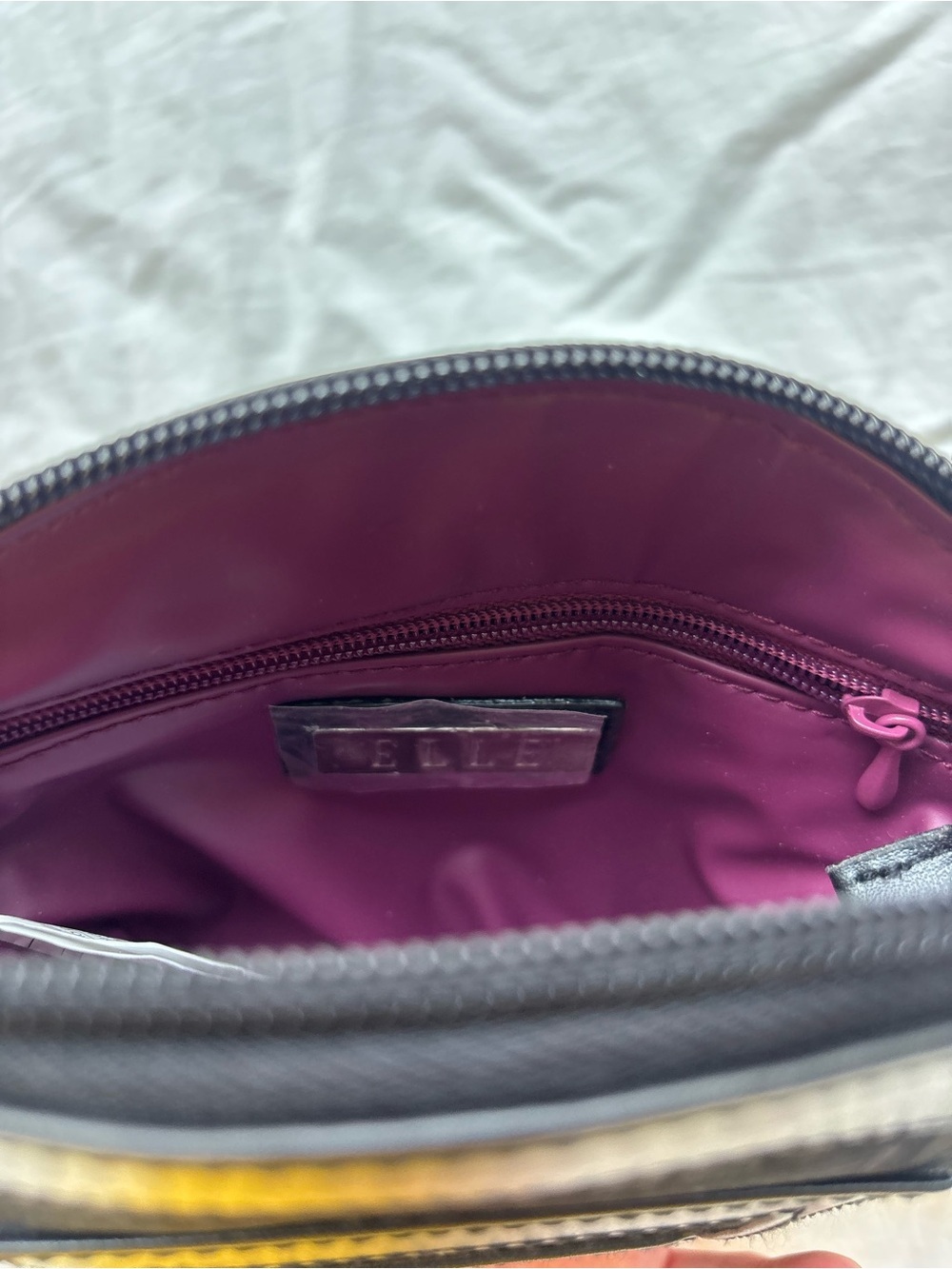 NWT ELLE Black Monogram Cosmetic Bag Makeup Pouch w/ Built-In Mirror - Picture 3 of 11